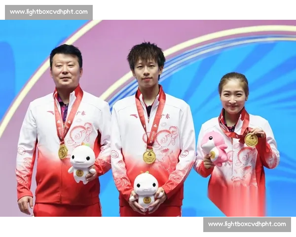 全运会上的温情一幕，让冰冷的赛场多了几分暖意